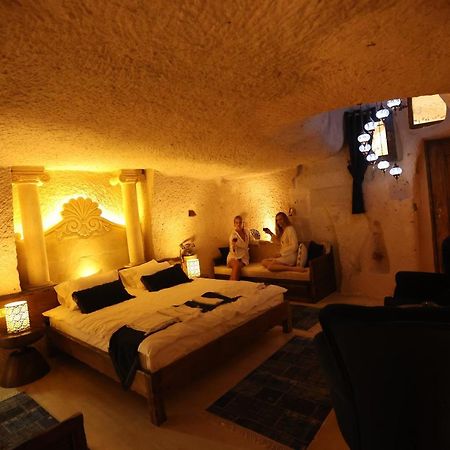 ウチヒサール Mak'S Cave House Bed & Breakfast エクステリア 写真